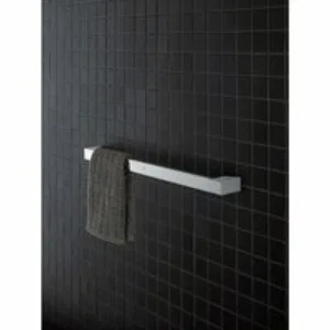 Ручка для ванной GROHE Selection Cube 600 мм, хром (40807000) Ручка для ванной GROHE Selection Cube 600 мм, хром (40807000)