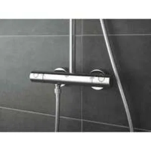 Душевая система GROHE Tempesta Cosmopolitan System 210 с термостатом для душа, хром (27922001) Душевая система GROHE Tempesta Cosmopolitan System 210 с термостатом для душа, хром (27922001)