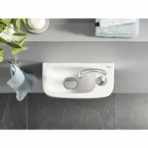 Раковина компактная GROHE Euro Ceramic 37 см, альпин-белый (39327000) Раковина компактная GROHE Euro Ceramic 37 см, альпин-белый (39327000)