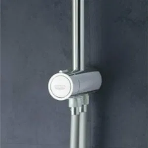Душевая система GROHE Tempesta System 210 с переключателем потоков, хром (26381001) Душевая система GROHE Tempesta System 210 с переключателем потоков, хром (26381001)