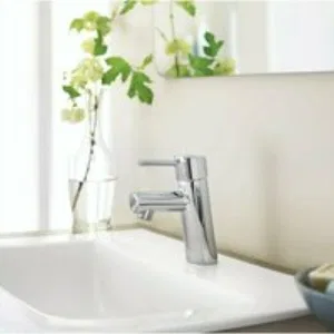 Смеситель для раковины GROHE Concetto с цепочкой, с ограничением расхода воды, хром (3220610E) Смеситель для раковины GROHE Concetto с цепочкой, с ограничением расхода воды, хром (3220610E)