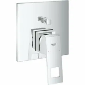 Внешняя часть смесителя для ванны GROHE Eurocube с переключателем на 2 положения, хром (24062000) Внешняя часть смесителя для ванны GROHE Eurocube с переключателем на 2 положения, хром (24062000)