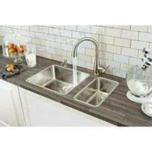 Смеситель для кухни GROHE Parkfield с вытяжным изливом, суперсталь (30215DC1) Смеситель для кухни GROHE Parkfield с вытяжным изливом, суперсталь (30215DC1)