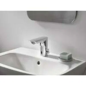 Смеситель для раковины GROHE BauCosmopolitan E инфракрасный, хром (36451000) Смеситель для раковины GROHE BauCosmopolitan E инфракрасный, хром (36451000)