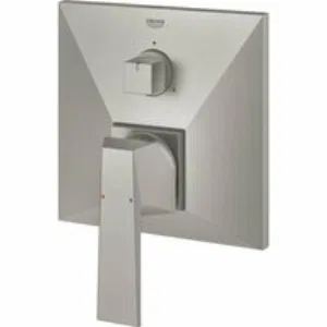Внешняя часть смесителя для ванны GROHE Allure Brilliant с переключателем на 3 положения, суперсталь (24099DC0) Внешняя часть смесителя для ванны GROHE Allure Brilliant с переключателем на 3 положения, суперсталь (24099DC0)