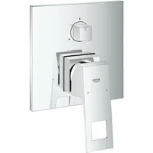 Внешняя часть смесителя для ванны GROHE Eurocube с переключателем на 3 положения, хром (24094000) Внешняя часть смесителя для ванны GROHE Eurocube с переключателем на 3 положения, хром (24094000)