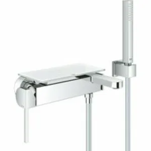 Смеситель для ванны GROHE Plus с душевым гарнитуром, хром (33547003) Смеситель для ванны GROHE Plus с душевым гарнитуром, хром (33547003)