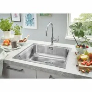 Мойка GROHE K200 60-S, 533 x 458 мм, оборачиваемая с одной чашей, нержавеющая сталь (31719SD0) Мойка GROHE K200 60-S, 533 x 458 мм, оборачиваемая с одной чашей, нержавеющая сталь (31719SD0)