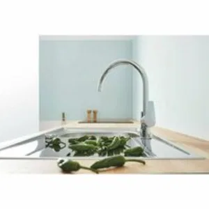 Смеситель для кухни GROHE BauEdge, хром (31367001) Смеситель для кухни GROHE BauEdge, хром (31367001)
