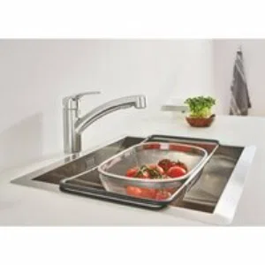 Смеситель для кухонной мойки GROHE Eurosmart с вытяжным душем, хром (30305001) Смеситель для кухонной мойки GROHE Eurosmart с вытяжным душем, хром (30305001)