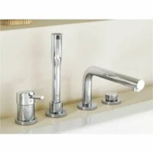 Смеситель для ванны GROHE Essence на 4 отверстия, на край ванны, хром (19578001) Смеситель для ванны GROHE Essence на 4 отверстия, на край ванны, хром (19578001)