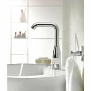 Смеситель для раковины GROHE Essence, хром (23541001) Смеситель для раковины GROHE Essence, хром (23541001)