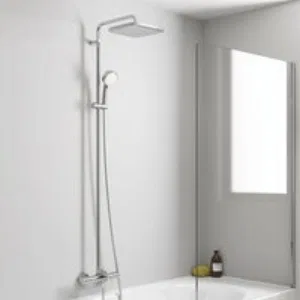 Душевая система GROHE Tempesta Cosmopolitan System 250 Cube с термостатом для ванны, хром (26691000) Душевая система GROHE Tempesta Cosmopolitan System 250 Cube с термостатом для ванны, хром (26691000)