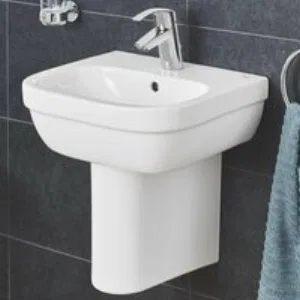 Набор для ванной комнаты: Смеситель для раковины GROHE Eurosmart New и мини-раковина GROHE Euro Ceramic 45 см (NC0008) Набор для ванной комнаты: Смеситель для раковины GROHE Eurosmart New и мини-раковина GROHE Euro Ceramic 45 см (NC0008)