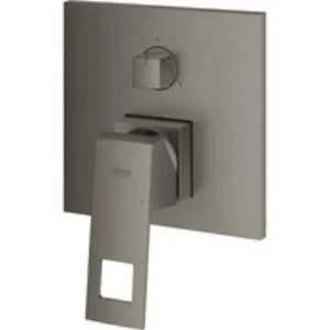 Внешняя часть смесителя для ванны GROHE Eurocube с переключателем на 3 положения, темный графит матовый (24094AL0) Внешняя часть смесителя для ванны GROHE Eurocube с переключателем на 3 положения, темный графит матовый (24094AL0)