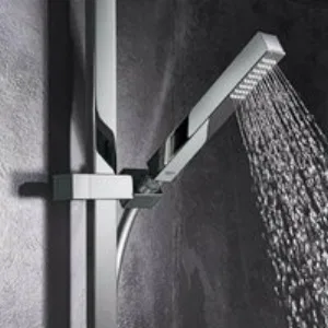 Душевая система GROHE Euphoria Cube 230 со смесителем для душа, хром (23147001) Душевая система GROHE Euphoria Cube 230 со смесителем для душа, хром (23147001)