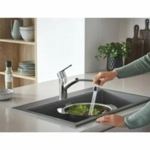 Смеситель для кухни GROHE Start QuickFix с низким вытяжным изливом, хром (30531001) Смеситель для кухни GROHE Start QuickFix с низким вытяжным изливом, хром (30531001)