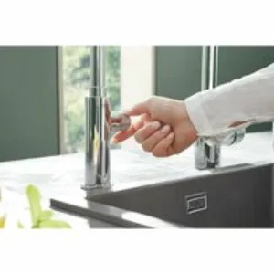 Кран для кухонной мойки GROHE Blue Pure Mono с функцией фильтрации, с фильтром в комплекте, хром (30387000) Кран для кухонной мойки GROHE Blue Pure Mono с функцией фильтрации, с фильтром в комплекте, хром (30387000)