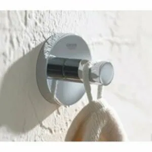 Набор аксессуаров GROHE Essentials (4 предмета), хром (40776001) Набор аксессуаров GROHE Essentials (4 предмета), хром (40776001)