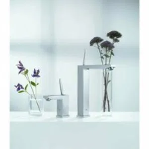 Смеситель для раковины GROHE Eurocube Joy, M-size, хром (23658000) Смеситель для раковины GROHE Eurocube Joy, M-size, хром (23658000)