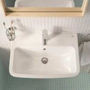 Раковина подвесная GROHE Bau Edge 55 см, альпин-белый (39807000) Раковина подвесная GROHE Bau Edge 55 см, альпин-белый (39807000)