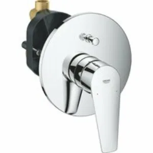 Душевая система GROHE BauEdge со смесителем для душа, хром (1000191) Душевая система GROHE BauEdge со смесителем для душа, хром (1000191)
