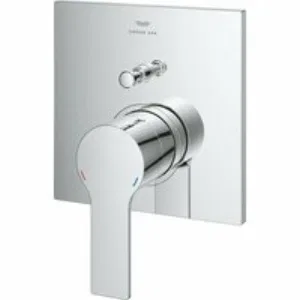 Внешняя часть смесителя для ванны GROHE Allure скрытого монтажа на 2 потребителя, квадратная, хром (19315001) Внешняя часть смесителя для ванны GROHE Allure скрытого монтажа на 2 потребителя, квадратная, хром (19315001)