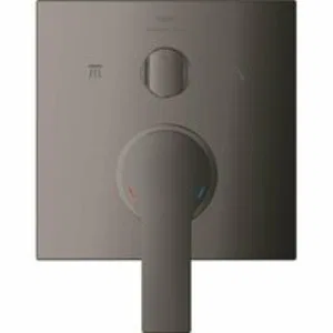 Внешняя часть смесителя для ванны GROHE Allure скрытого монтажа на 3 потребителя, квадратная, темный графит глянец (29176A01) Внешняя часть смесителя для ванны GROHE Allure скрытого монтажа на 3 потребителя, квадратная, темный графит глянец (29176A01)