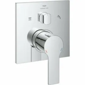 Внешняя часть смесителя для ванны GROHE Allure скрытого монтажа на 3 потребителя, квадратная, хром (29176001) Внешняя часть смесителя для ванны GROHE Allure скрытого монтажа на 3 потребителя, квадратная, хром (29176001)