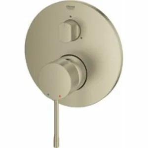 Внешняя часть смесителя для ванны GROHE Essence на 3 потребителя, никель матовый (24169EN1) Внешняя часть смесителя для ванны GROHE Essence на 3 потребителя, никель матовый (24169EN1)