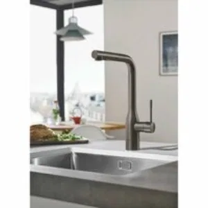 Смеситель для кухни GROHE Essence с вытяжным изливом 2jet, темный графит матовый (30504AL0) Смеситель для кухни GROHE Essence с вытяжным изливом 2jet, темный графит матовый (30504AL0)