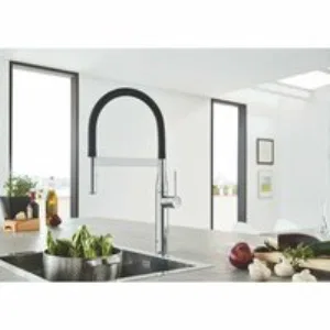 Смеситель для кухни GROHE Essence, хром (30503000) Смеситель для кухни GROHE Essence, хром (30503000)