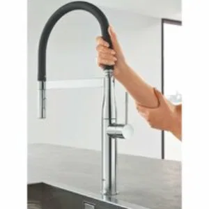 Смеситель для кухни GROHE Essence, хром (30503000) Смеситель для кухни GROHE Essence, хром (30503000)