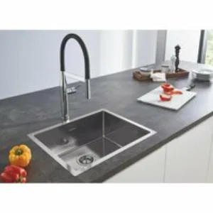 Смеситель для кухни GROHE Essence, хром (30503000) Смеситель для кухни GROHE Essence, хром (30503000)
