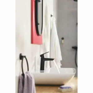 Смеситель для раковины GROHE Start с донным клапаном, S-Size, матовый черный (235512432) Смеситель для раковины GROHE Start с донным клапаном, S-Size, матовый черный (235512432)