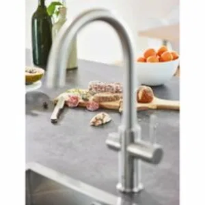 Смеситель для кухонной мойки GROHE Blue Home с системой фильтрации, охлаждения и газирования воды, суперсталь (31455DC0) Смеситель для кухонной мойки GROHE Blue Home с системой фильтрации, охлаждения и газирования воды, суперсталь (31455DC0)