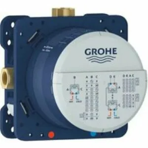 Душевая система GROHE Grohtherm SmartControl с термостатом для душа, суперсталь (34863DC0) Душевая система GROHE Grohtherm SmartControl с термостатом для душа, суперсталь (34863DC0)