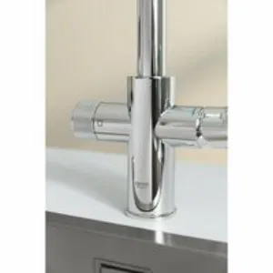 Смеситель для кухонной мойки GROHE Blue Pure Minta с функцией фильтрации, без фильтра в комплекте, хром (30600000) Смеситель для кухонной мойки GROHE Blue Pure Minta с функцией фильтрации, без фильтра в комплекте, хром (30600000)
