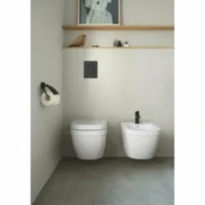Держатель для туалетной бумаги GROHE Essentials с крышкой, матовый черный (1024652430) Держатель для туалетной бумаги GROHE Essentials с крышкой, матовый черный (1024652430)