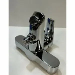 Смеситель для ванны GROHE BauEdge, хром (23604001/U), уценненый товар Смеситель для ванны GROHE BauEdge, хром (23604001/U), уценненый товар
