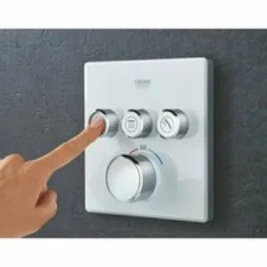 Внешняя часть смесителя для душа GROHE SmartControl круглая, на 3 потребителя, хром (29146000) Внешняя часть смесителя для душа GROHE SmartControl круглая, на 3 потребителя, хром (29146000)